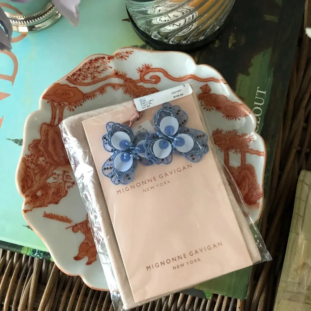 🌺 NEW Mignonne Gavigan Poppy Flower Stud Earrings in Periwinkle Blue 🌷 - Picture 3 of 5